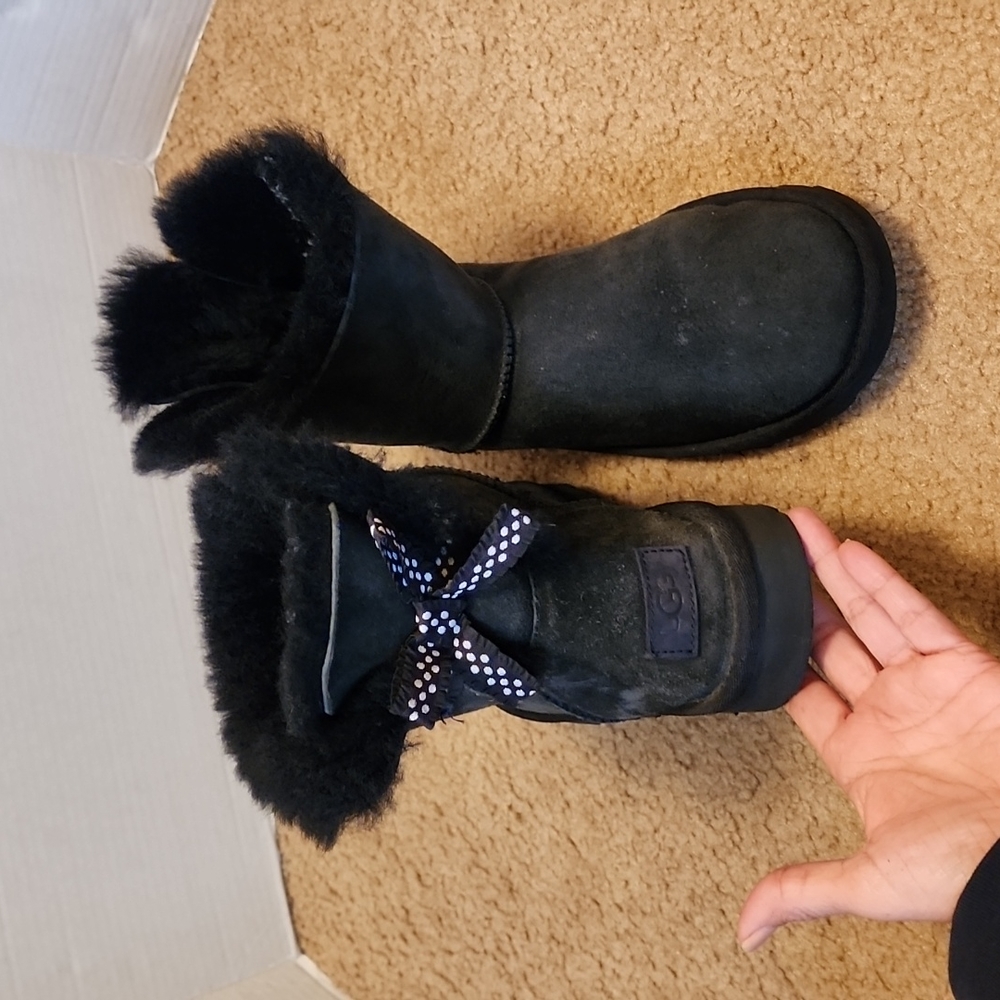 UGG Mini Bailey Bow II Ruffled Boots